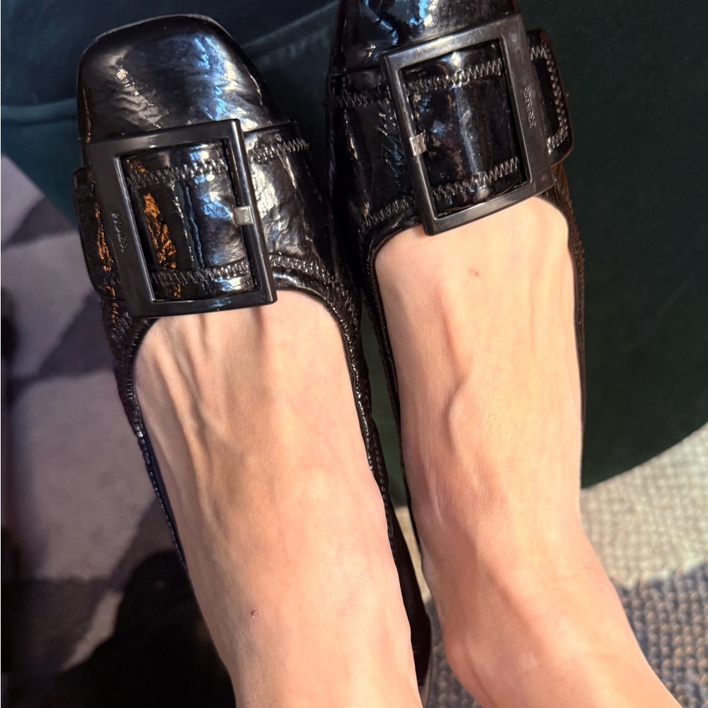 🖤 Prada 🖤 Witchy Black Patent Leather Ballet Flats with Buckle Italy 🇮🇹 38.5